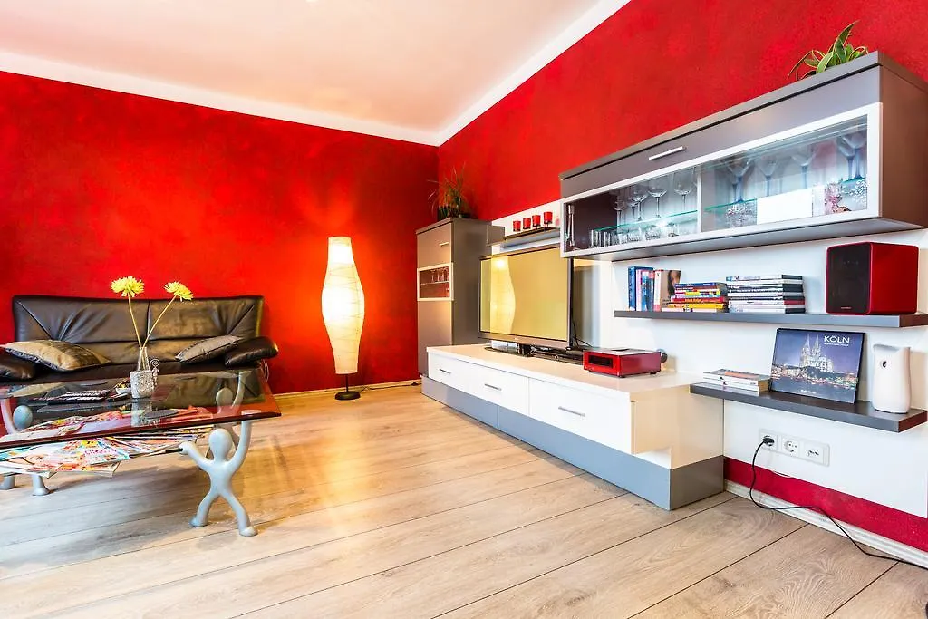 Apartment Ferienwohnung Koln Messenahe Germany